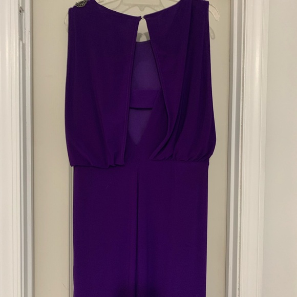 Size 14W. Beautiful long gown. Beading on the shoulders. Worn once. - Picture 2 of 2